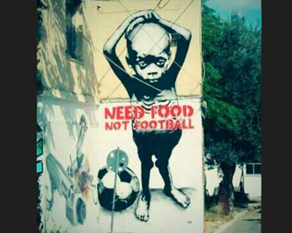 Grafiti Need Food Not Football
